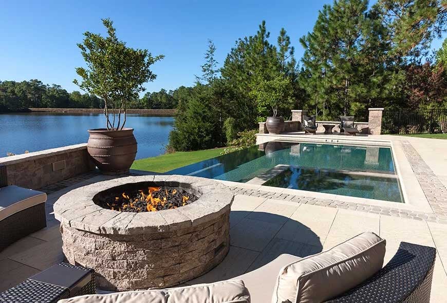 Techo-Bloc Fire Pit