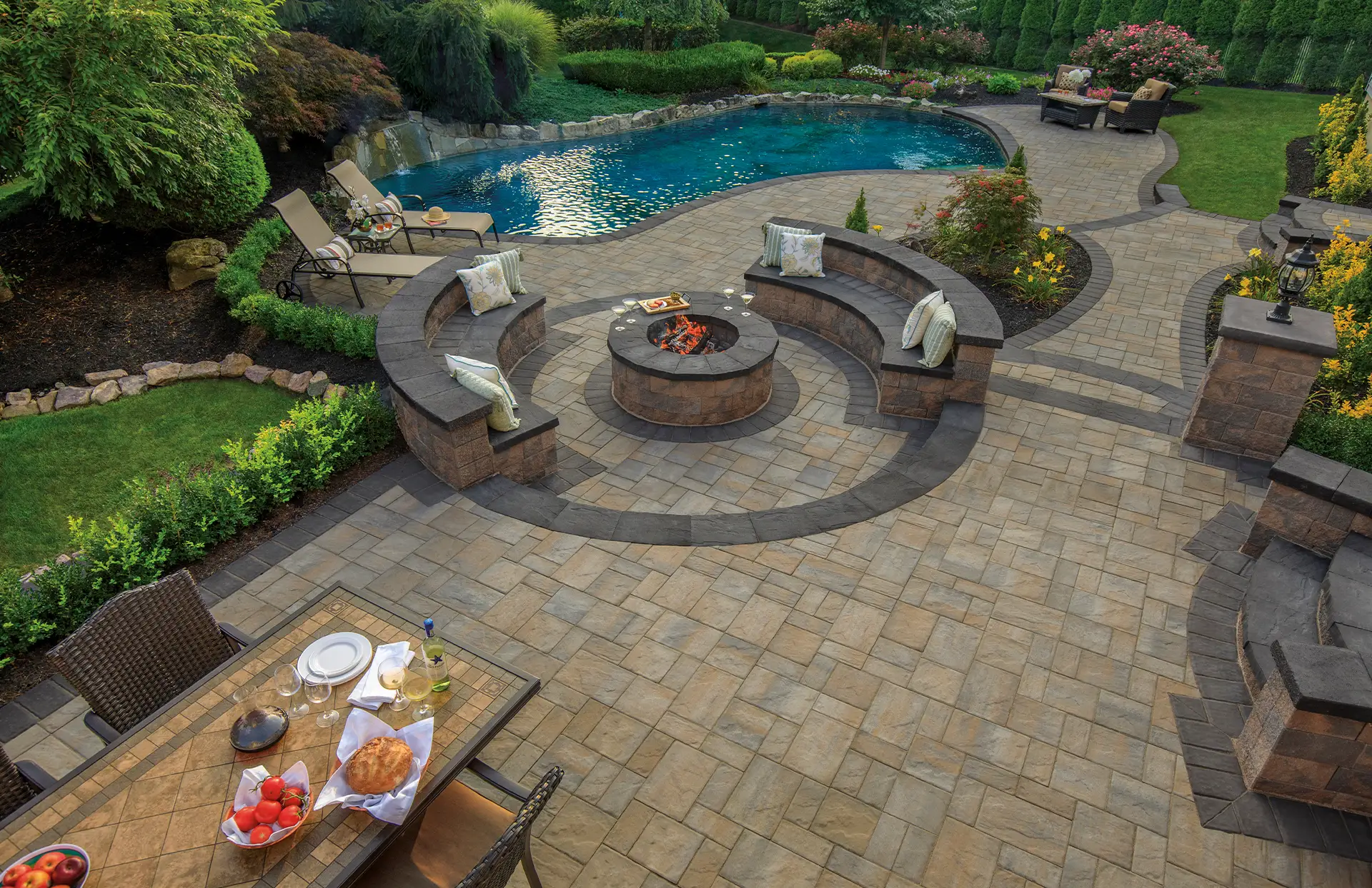 Why Choose A.H. Reiff for Your Bulk Landscape Materials?